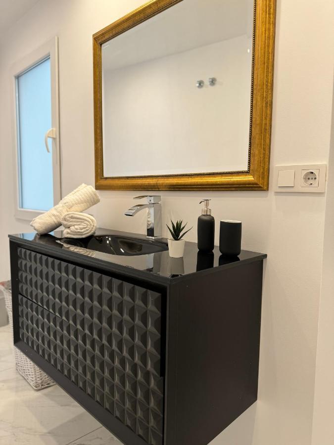 Nice Apartment Alicante Center Екстер'єр фото